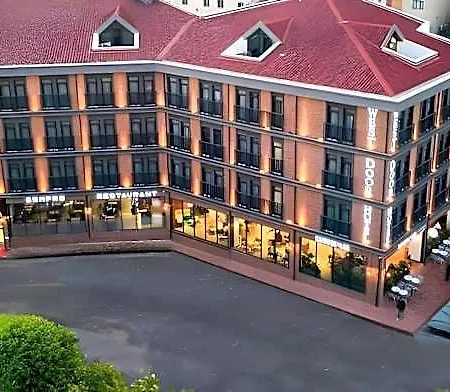 Westdoor Hotel 4*